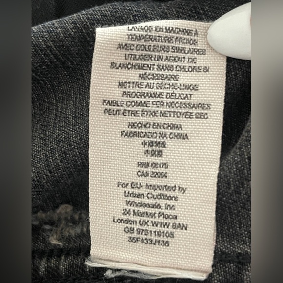 FREE PEOPLE Distressed mixed Grunge witch core sweatshirt black Jean Jacket SZ M - Picture 8 of 9